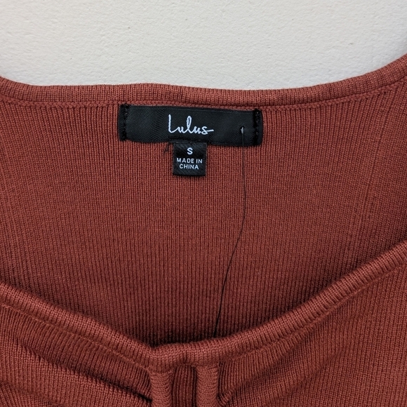 LULUS Aesthetic Essential Rust Brown Ribbed Seamed Long Sleeve Top NWT - Picture 4 of 6